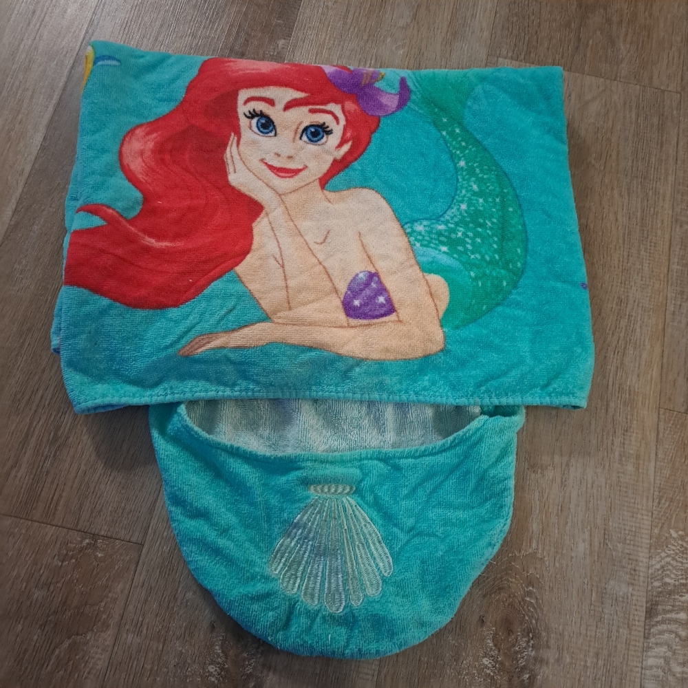 ARIEL The Little Mermaid Bath Hooded Disney Princess Hooded Beach Towel